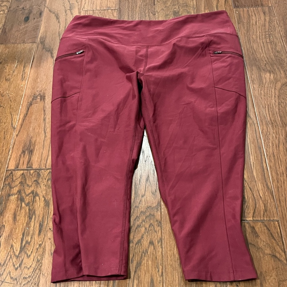 Eddie Bauer- Crop Trail Leggins- 2XL- Dark Maroon/Deep Red- New Without Tags